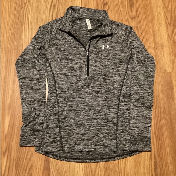 Women’s Gym sweaters size SM/P  brand heat gear color gray and white long sleeve - Picture 4 of 10
